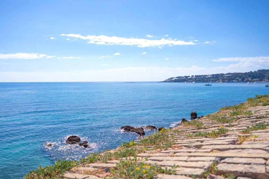 A9 - 1 Bdr Fantastic Sea View Remparts Old Antibes - Ac Apartment Exterior photo