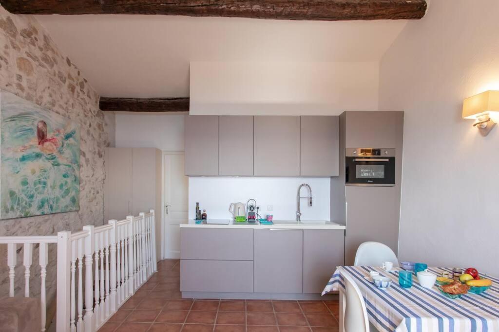 A9 - 1 Bdr Fantastic Sea View Remparts Old Antibes - Ac Apartment Exterior photo